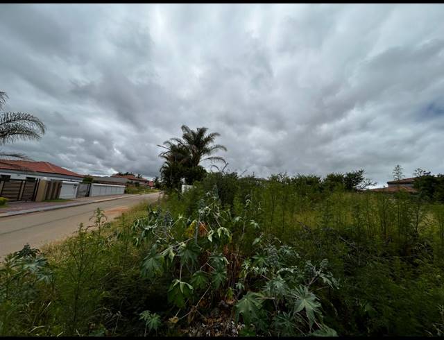 805M² VACANT LAND FOR SALE IN SERALA VIEW